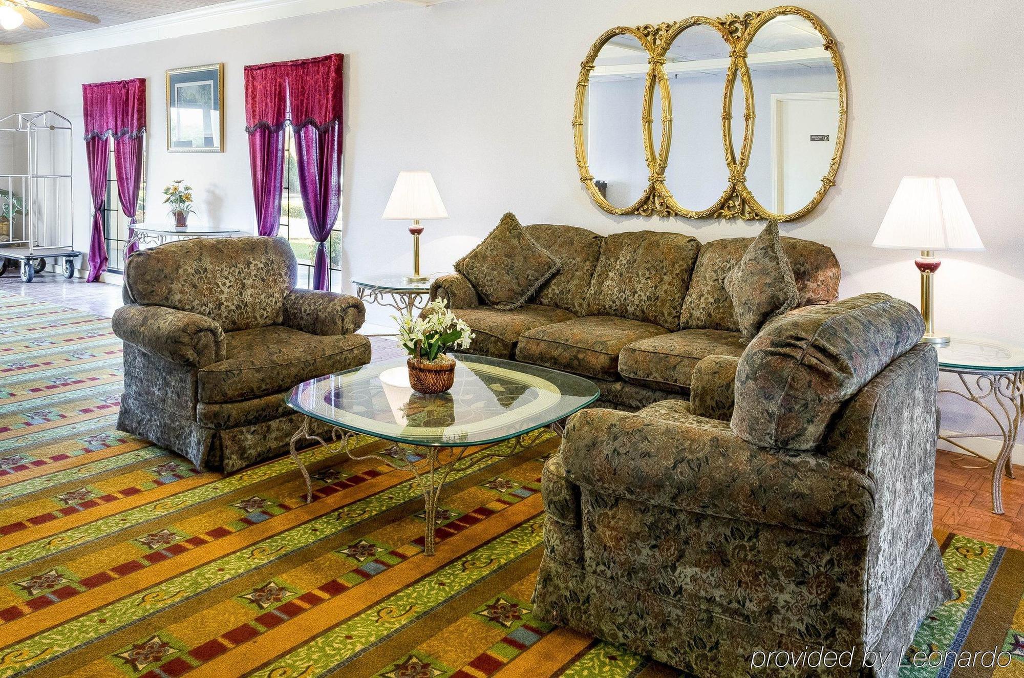 Econo I-55 Lodge Canton
